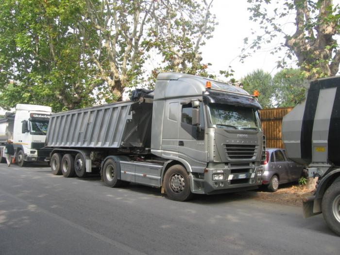 Iveco Stralis 440S48