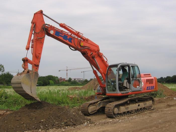 Fiat Kobelco E235 LCA