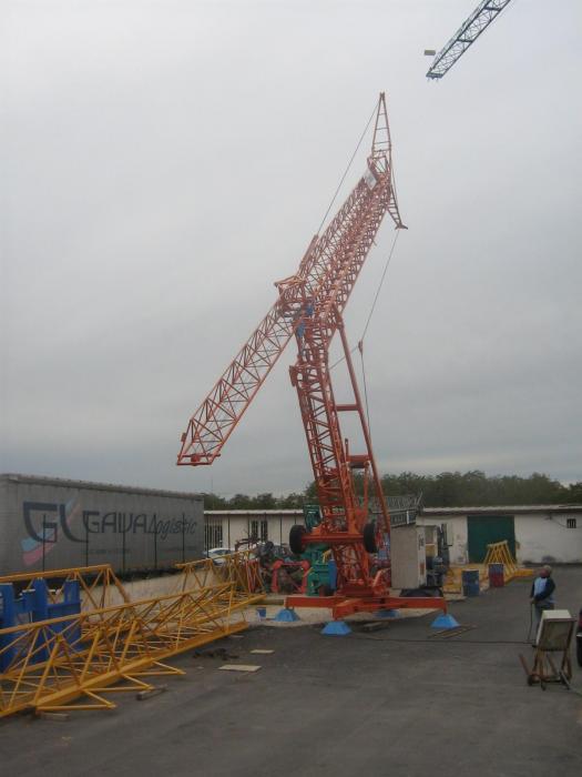 Cattaneo CM38 005.jpg