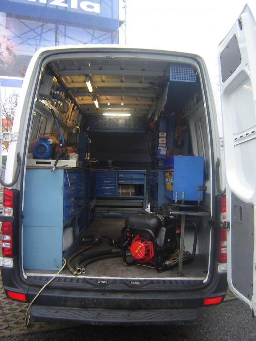 Officina mobile su Mercedes-Benz Sprinter