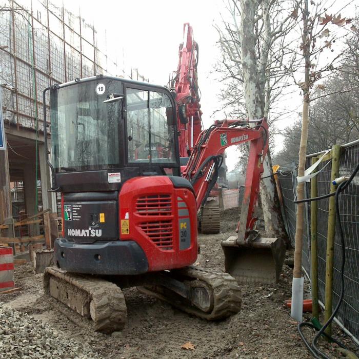 Komatsu PC30