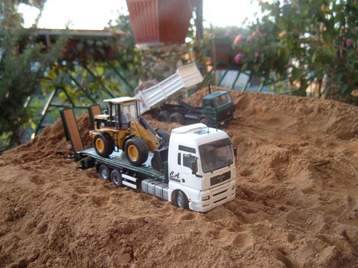 MAN TRASPORTO MACCHINE OPERATRICI