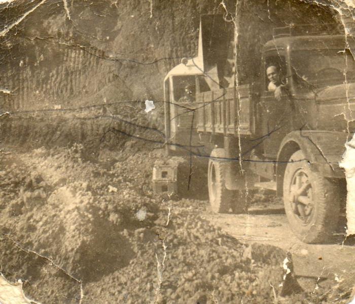 carico materiale ferroso ELBA 1954