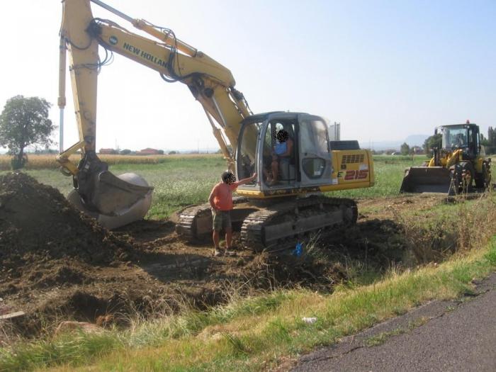New Holland E215 Edil Strada