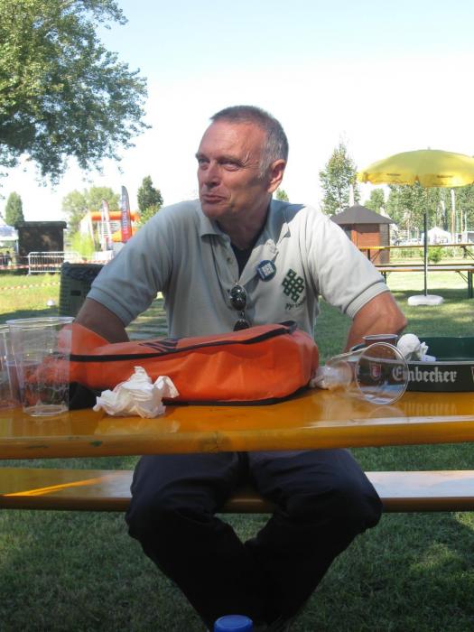 GIGIU ANCOR PIU' PENSIEROSO