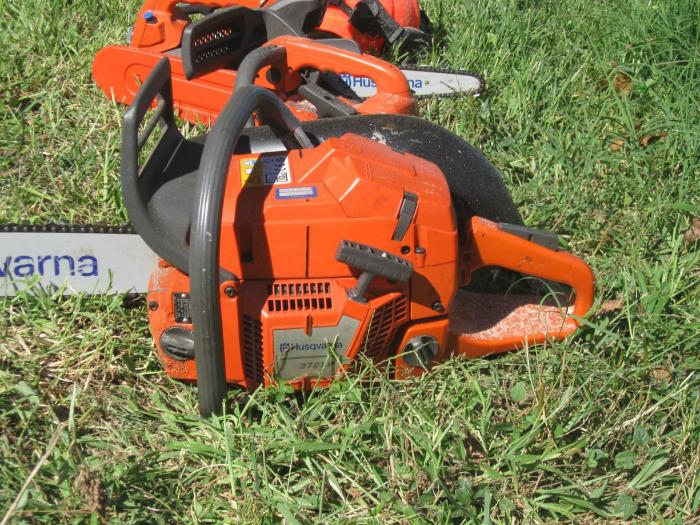 HUSKY 372XP HOT SAW