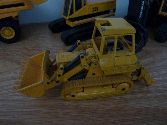 il mio primo modello cat 955 joal