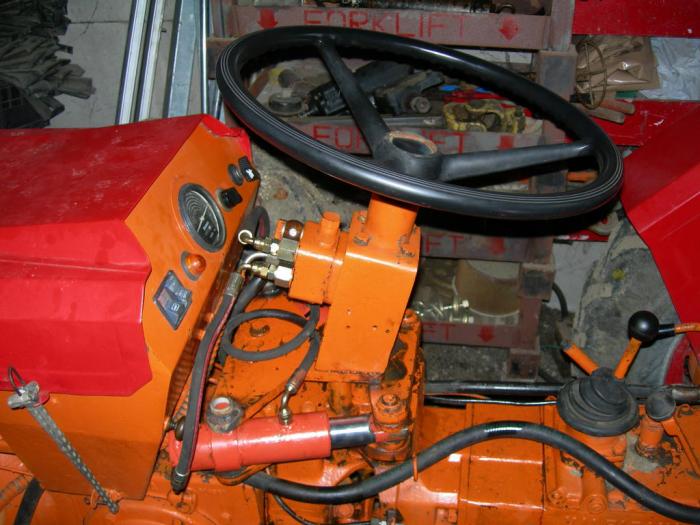 Valpadana 4RM-450L - Nuovi pistoni di sterzo