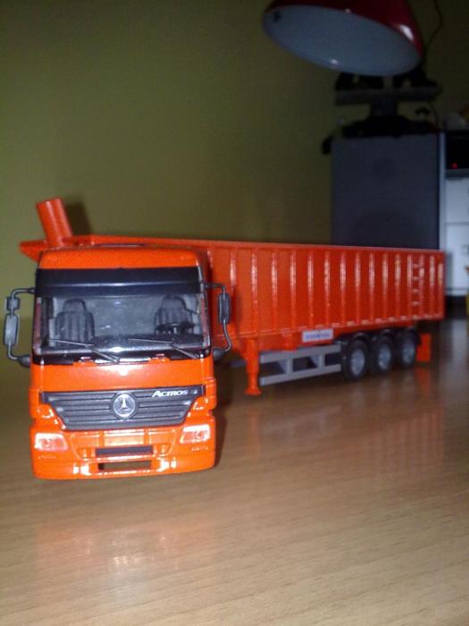 MB Actros joal