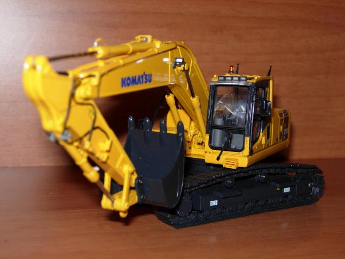 Komatsu PC 210 LC