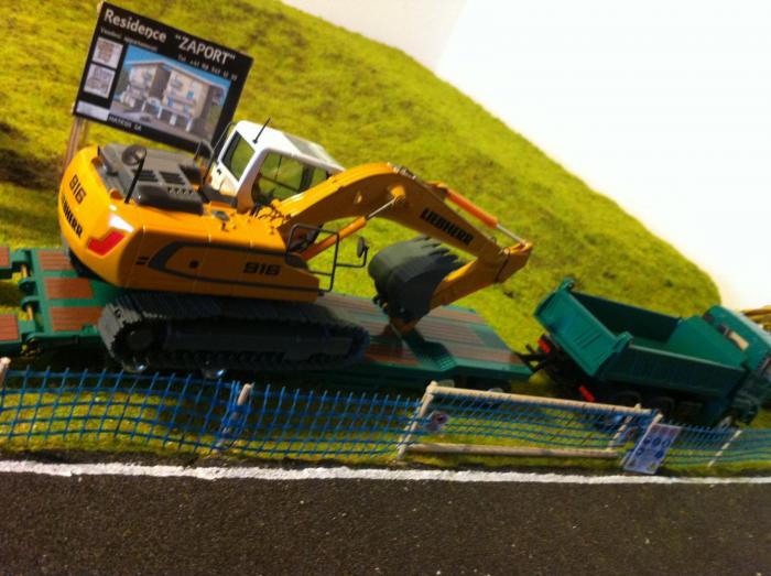 Diorama palazzina _38_.JPG