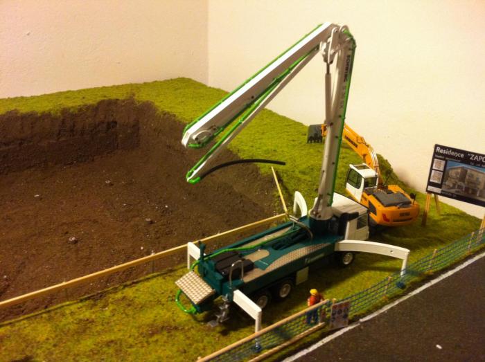 diorama palazzina _94_.JPG