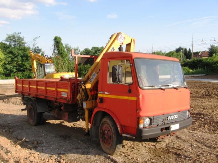 Iveco 90-13