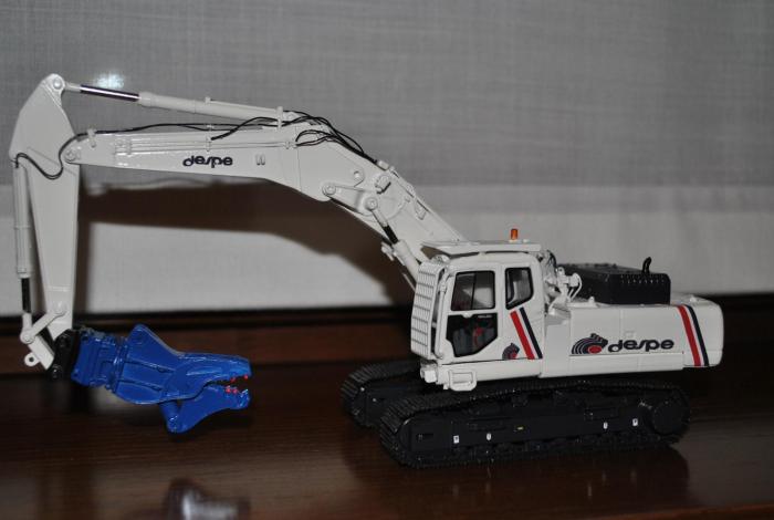Komatsu 450