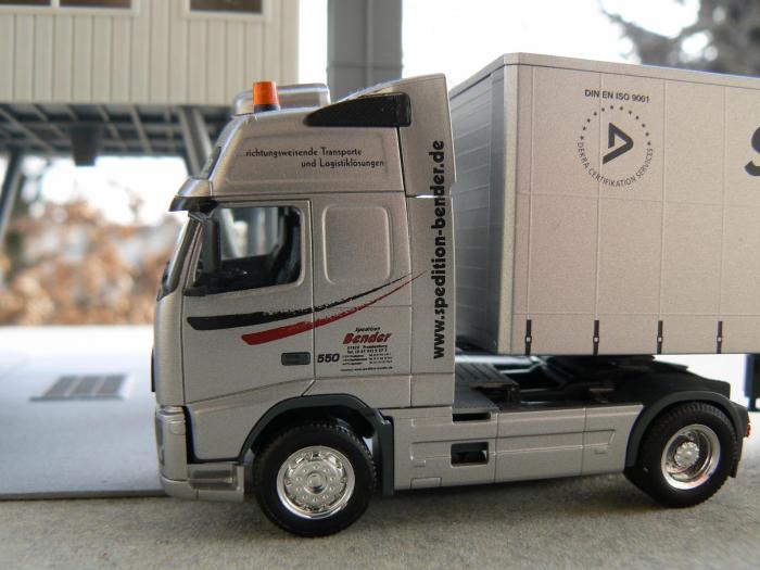 Spedition Bender - Volvo FH16-550 (02)