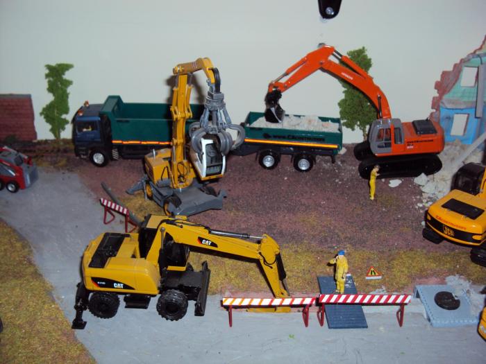 DEMOLIZIONE DI UN FABRICATO