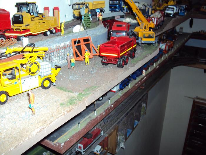 mercedes con cassone modificato