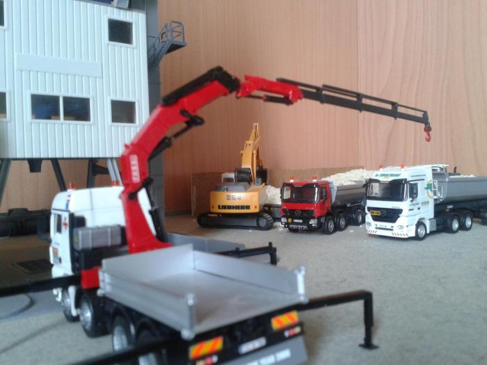 nuova gru fassi con jib 