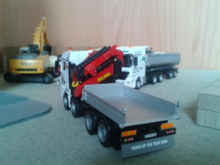 nuova gru fassi con jib 