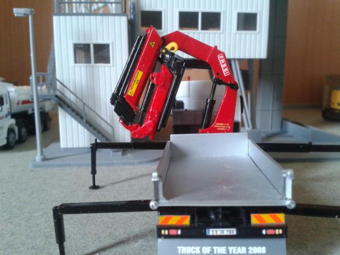 nuova gru fassi con jib 