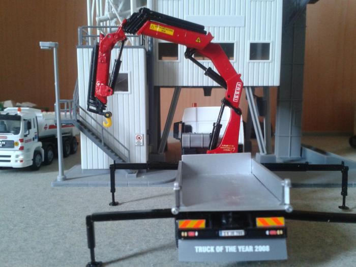 nuova gru fassi con jib 