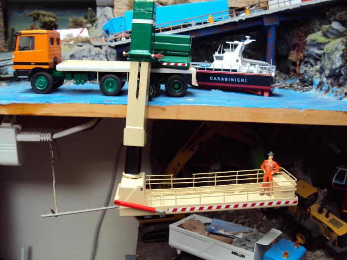 piattaforma per manutenzione ponti