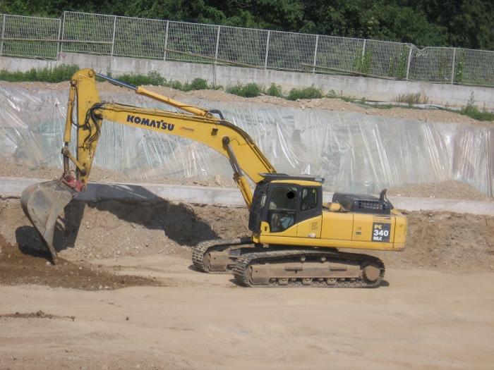 Komatsu PC340NLC