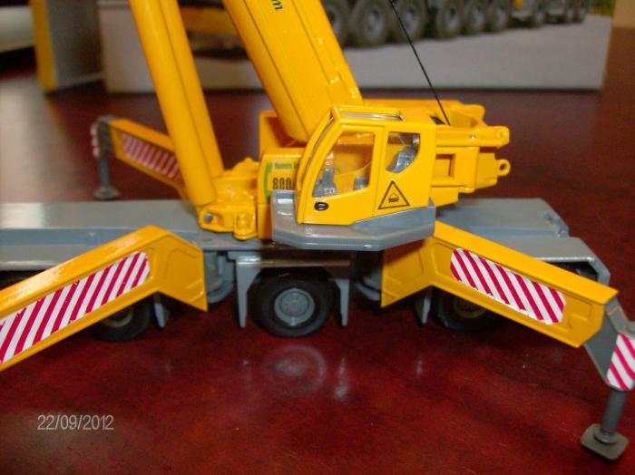 LTM 1750.9.1 - l'ammiraglia della flotta 1/87