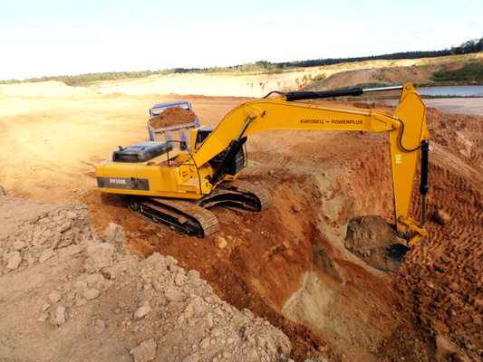 Kirovets Powerplus