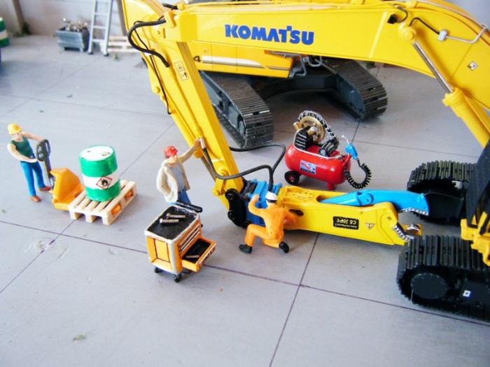 ROTTAMI E SCARICO TETTOIA 018.jpg