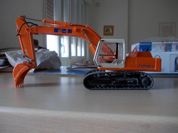 Fiat-Hitachi FH240.3