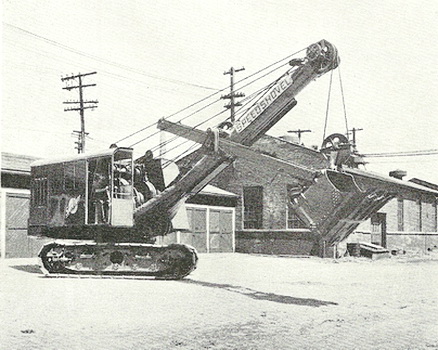 Speeder Manitowoc