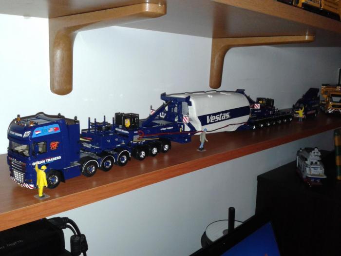 DAF XF MEGA WINDMILL OCEAN TRADERS CON SCORTA TECNICA.