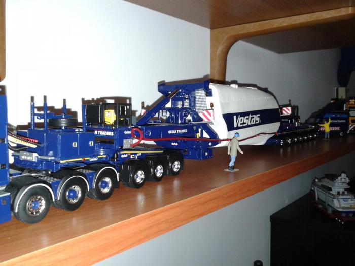 DAF XF MEGA WINDMILL OCEAN TRADERS CON SCORTA TECNICA.