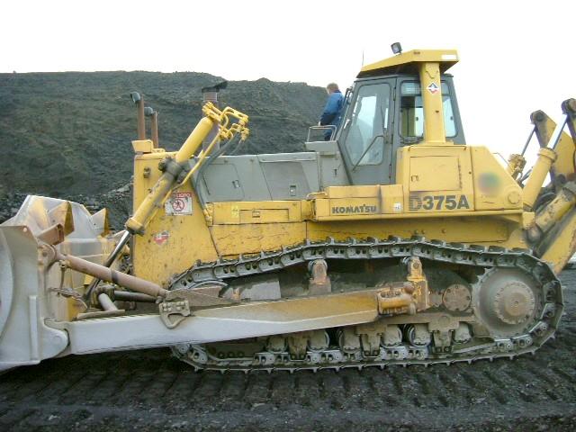 Komatsu D 375 A