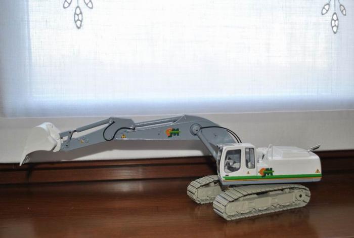 Liebherr 954C