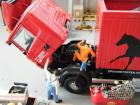 DIORAMA CAMION ROTTO.jpg