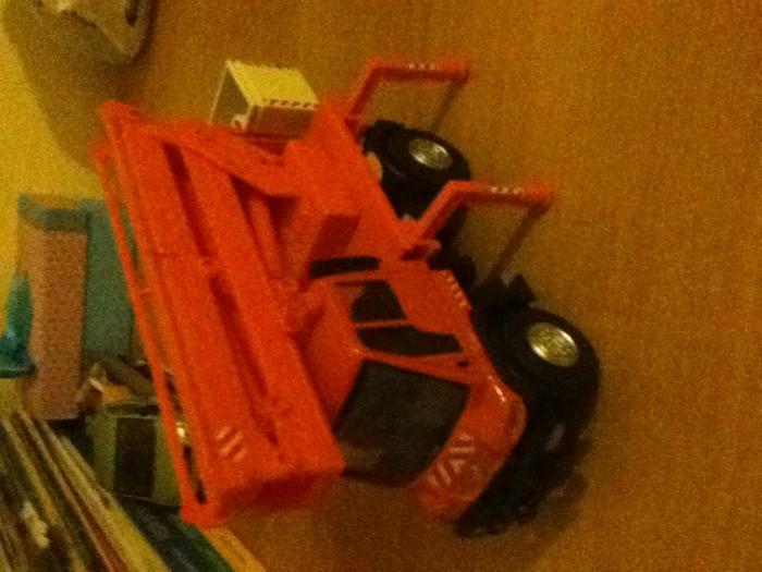 Scusate la qualità

Unimog U400