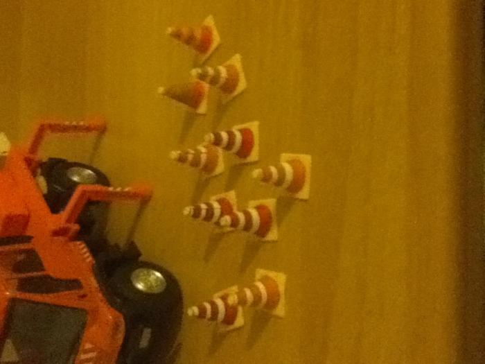 Scusate la qualità 

Coni stradali