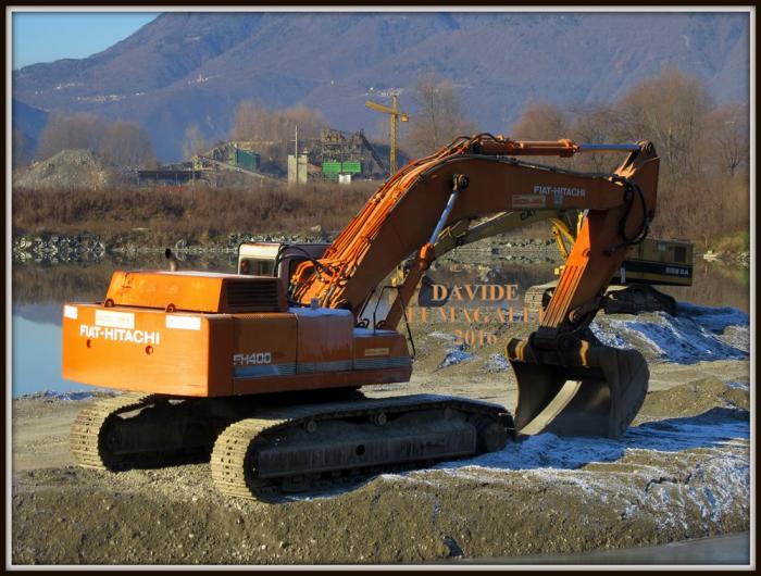 Fiat Hitachi FH400