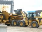 Cat 930G carica Cat 730