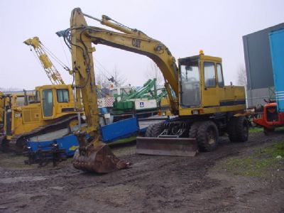 Caterpillar 212