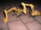 Caterpillar 225+escavatore