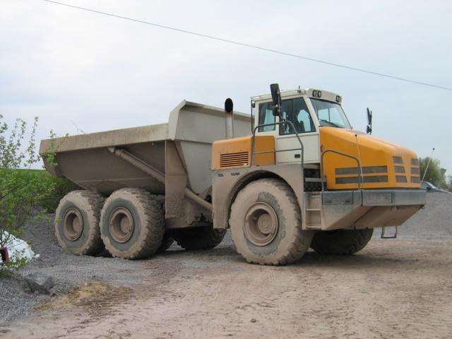 dumper LIEBHERR!!