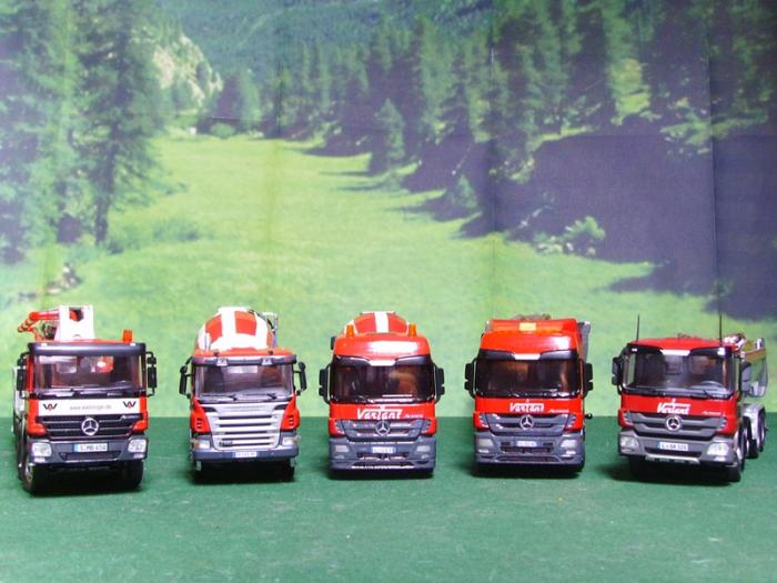 5 camion rossi